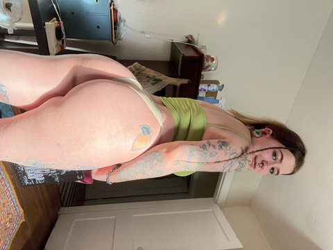 baabyygirl01 onlyfans leaked picture 1