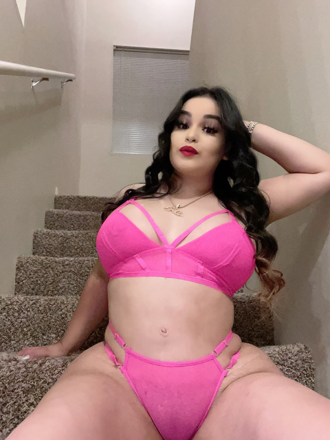 bellalabella onlyfans leaked picture 1