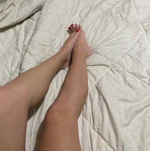 blondewprettytoes onlyfans leaked picture 1