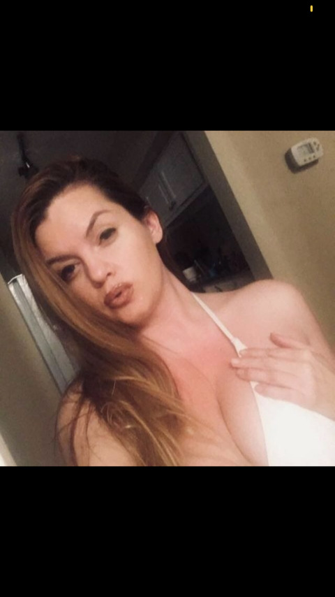 brittanyhudson onlyfans leaked picture 1
