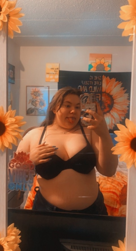 cyannesunflower onlyfans leaked picture 1