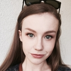 View emilybloom (emily bloom) OnlyFans 49 Photos and 32 Videos leaked 

 profile picture