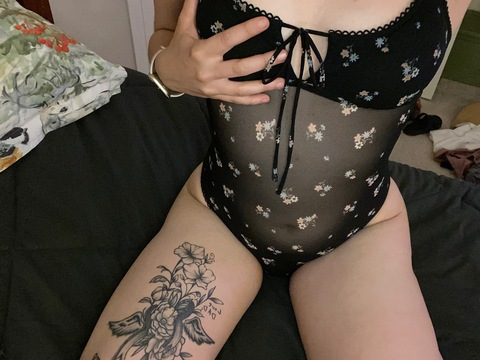 fairyqueen000 onlyfans leaked picture 1