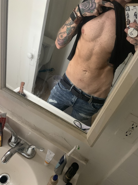 fersurious onlyfans leaked picture 1