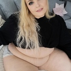 View Fluffyprincess93 (fluffyprincess93) OnlyFans 387 Photos and 73 Videos for free 

 profile picture