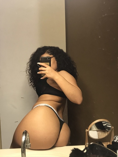 iammikaila onlyfans leaked picture 1
