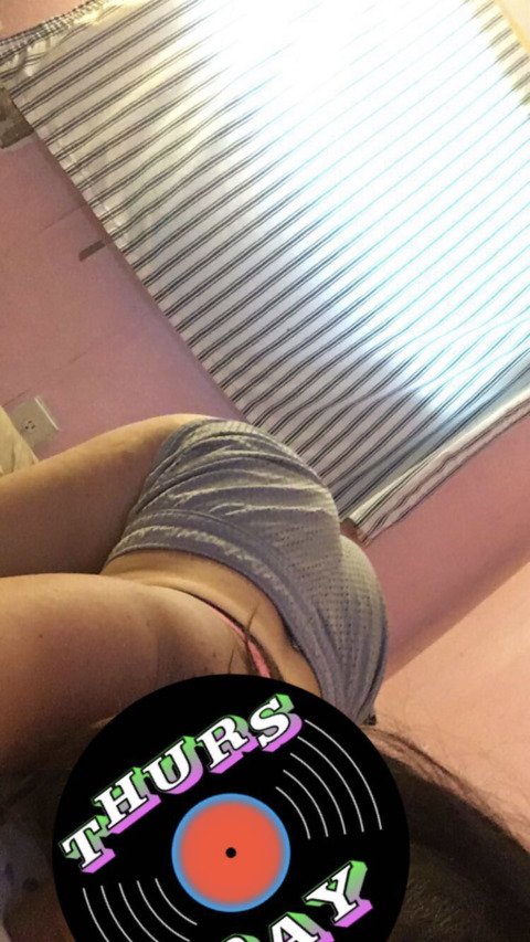 kaitlynann19 onlyfans leaked picture 1