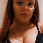 View Meli123 (melsbitch) OnlyFans 49 Photos and 32 Videos for free 

 profile picture