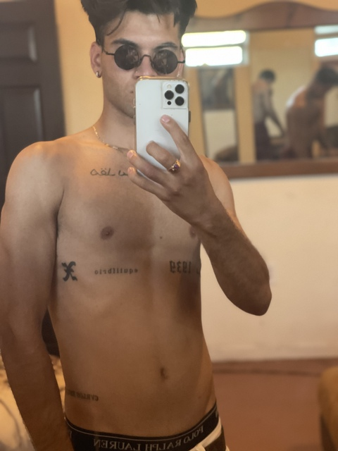 noventapapi onlyfans leaked picture 1