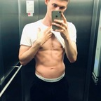Onlyfans leak olly_lolly 

 profile picture