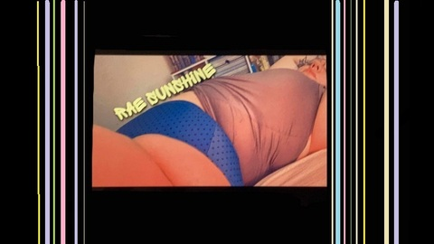 rae.of.sunshine27 onlyfans leaked picture 1