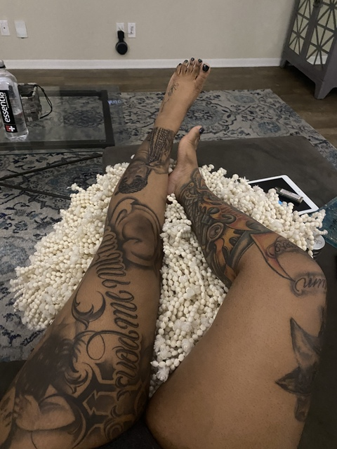 raegldn onlyfans leaked picture 1