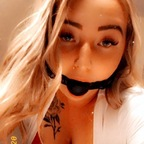 View sarah-1999 OnlyFans content for free 

 profile picture