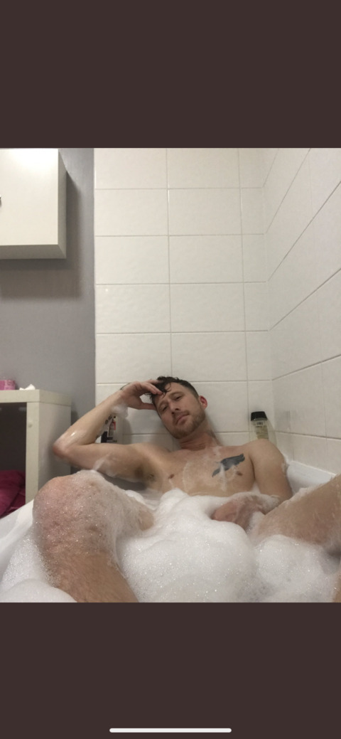 thomasengland33 onlyfans leaked picture 1