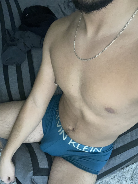 yabumdaddyy onlyfans leaked picture 1