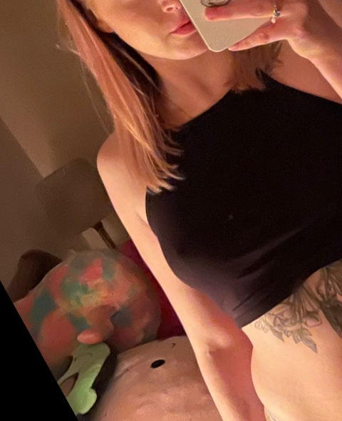 yourlocaldaddysgirl onlyfans leaked picture 1